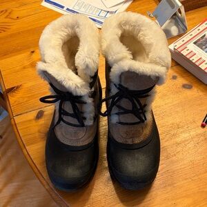 Sorel Tan and Black Fur-Lined Boots